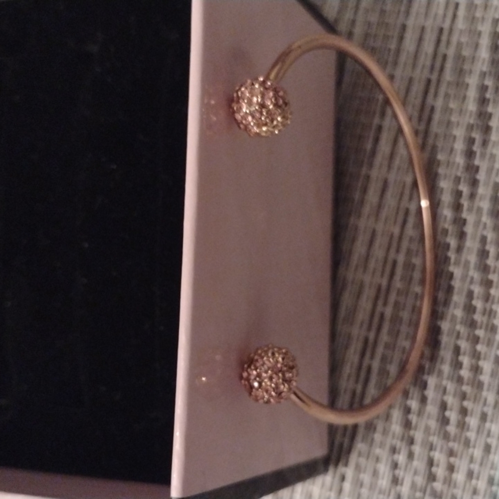 Rose Gold Pink Rhinestones Bangle - Picture 2 of 5